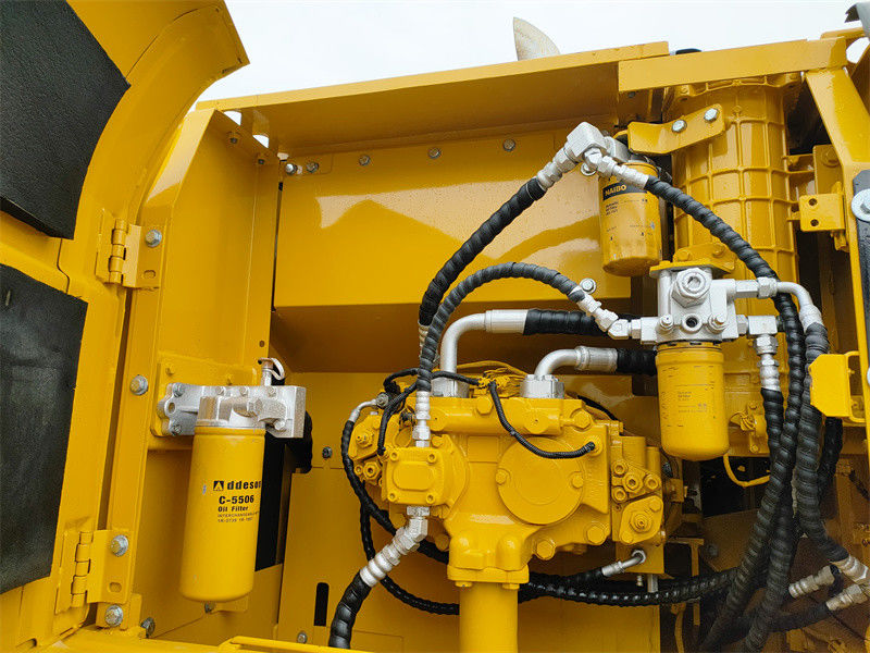 รถขุดไฮดรอลิคมือสองขนาด 20 ตันใช้ CAT 320D Excavator การก่อสร้างขนาดใหญ่