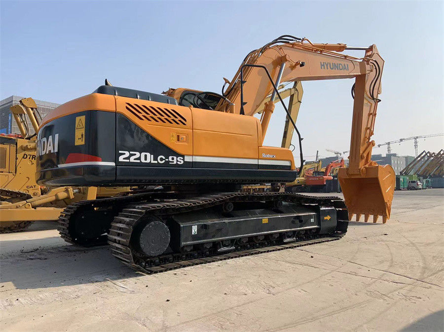 220lc-9s รถขุดตีนตะขาบฮุนไดมือสองผลิตในเกาหลี 22 ตันรถขุดตีนตะขาบ
