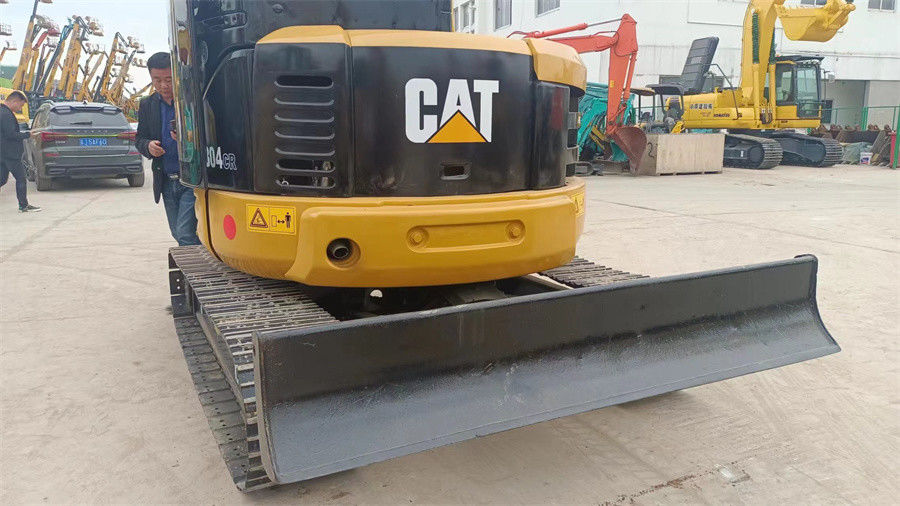 รถขุดตีนตะขาบตีนตะขาบ Caterpillar ขนาดเล็ก 4 ตัน 304C CR Caterpillar