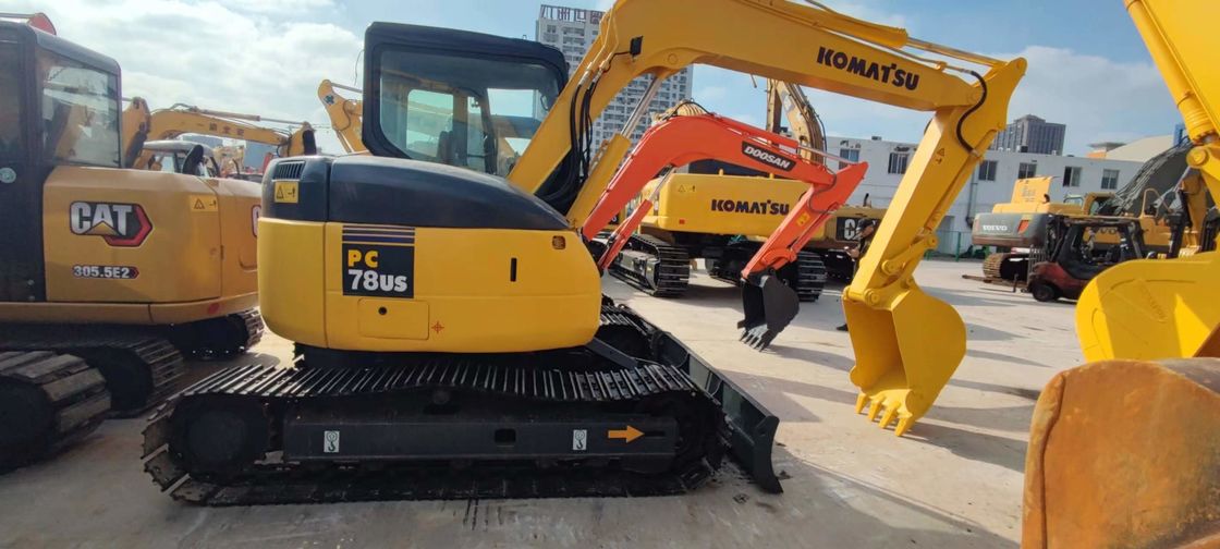 Komatsu PC78US 6 รถขุดตีนตะขาบมือสอง 7 ตัน รถขุดตีนตะขาบมือสอง