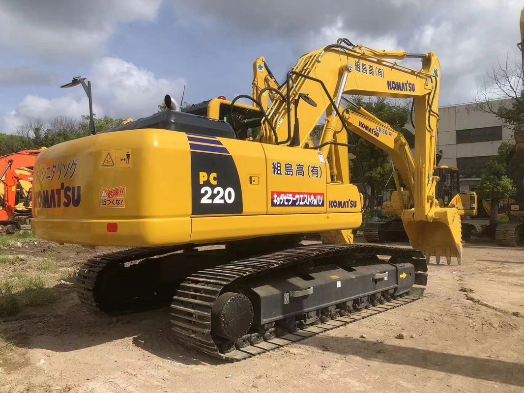ใช้ Komatsu PC220-8 Excavator 22 Tons รถขุดมือสอง Komatsu PC220