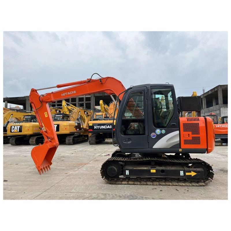 มือสอง ฮิตาชิ ZX70 Excavator Zaxis70 เครื่องขุดดินขนาดเล็ก สีแดง