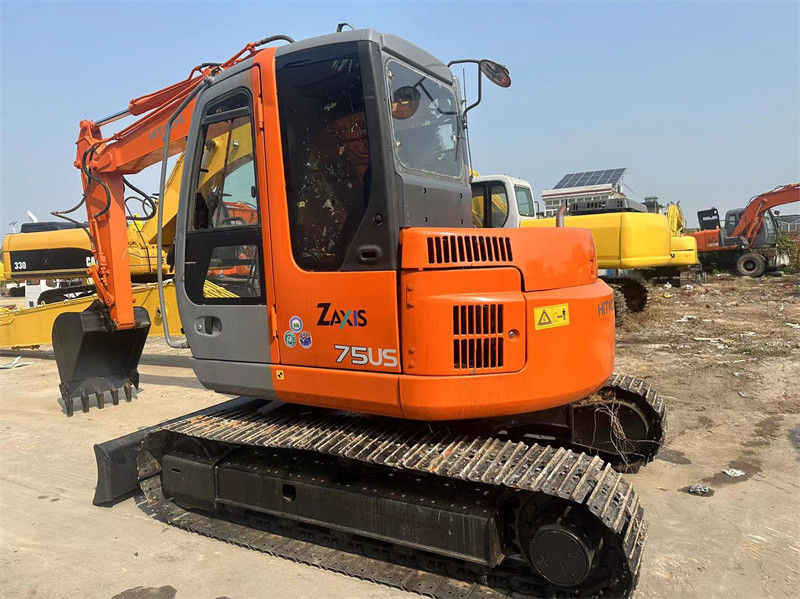 มือสอง ฮิตาชิ ZX75US มินิ Excavator ใช้ 7.5 ตัน ฮิตาชิ ZX75 มินิ Excavator Digger