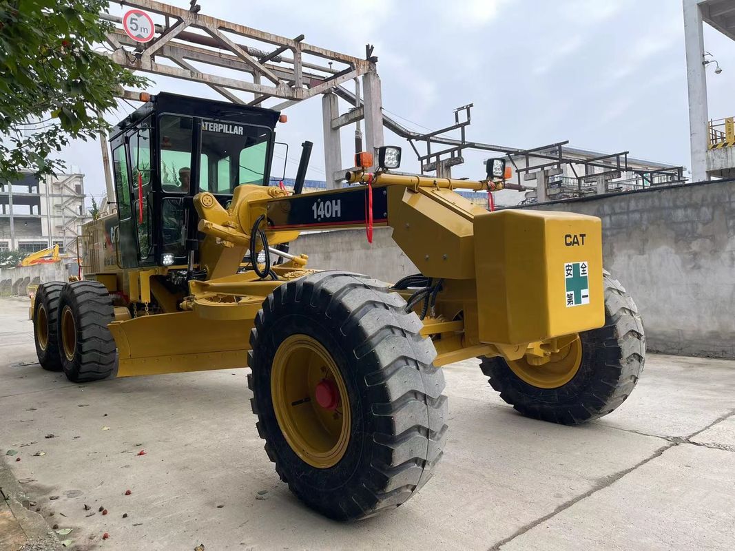 ใช้ Cat Motor Grader 140H การทํางานสูง Cat 140 Motor Grader