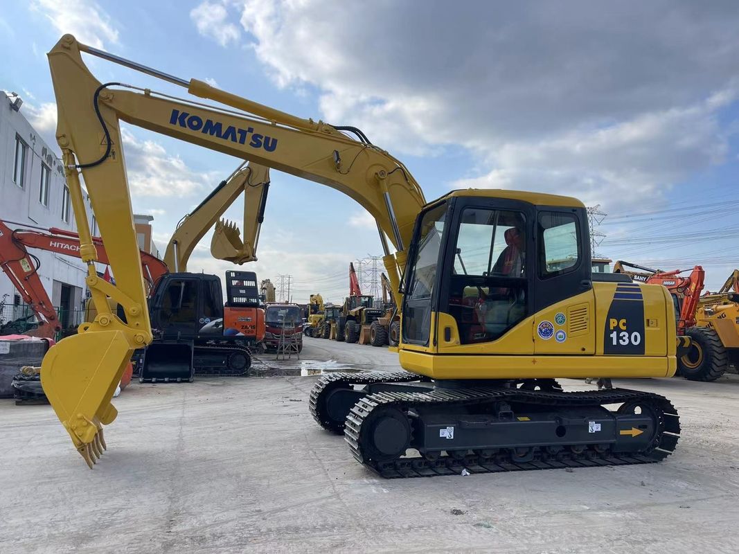 Pc130-7 ไฮดรอลิก ครอลเลอร์ ใช้ Komatsu Excavator 13 ตัน Komatsu 130 เครื่องขุดเล็ก