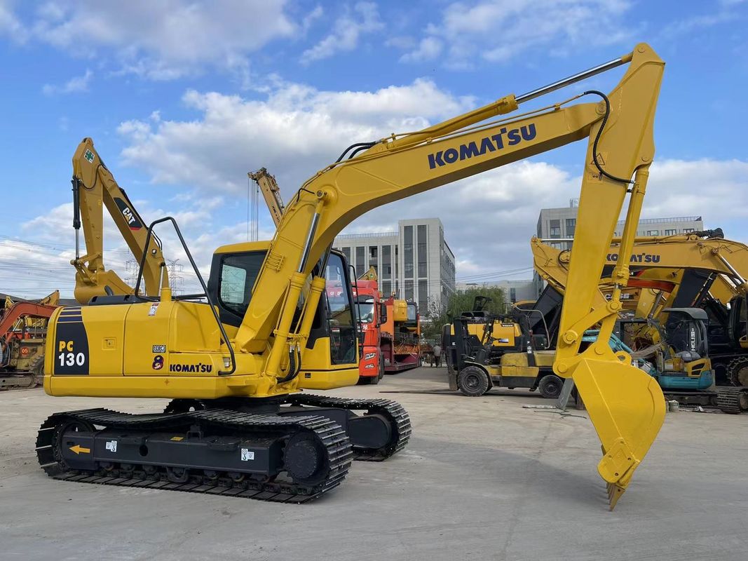 Pc130-7 ไฮดรอลิก ครอลเลอร์ ใช้ Komatsu Excavator 13 ตัน Komatsu 130 เครื่องขุดเล็ก