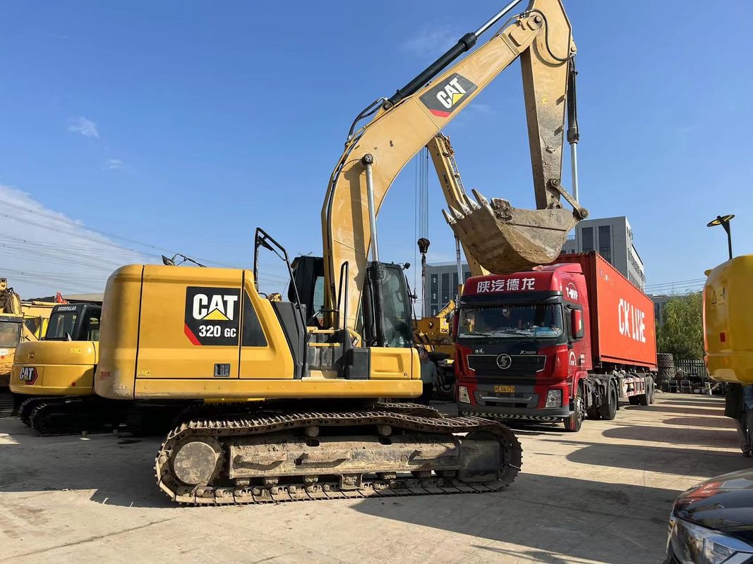 เครื่องขุด CAT 320gc ของเดิมที่ใช้ 20 ตัน เครื่องขุด CAT 320 รีลเลอร์ขนาดกลาง