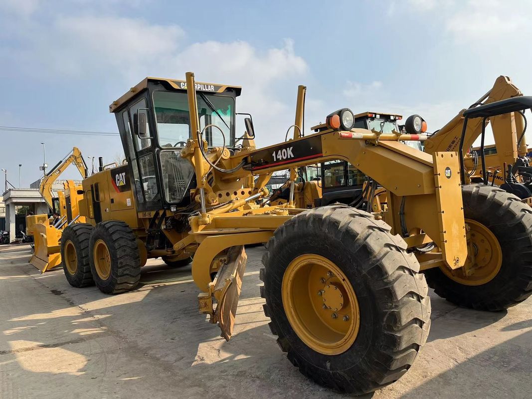 ใช้ Caterpillar Motor Grader 140K ในคลัง มือสอง Cat 140 Motor Grader