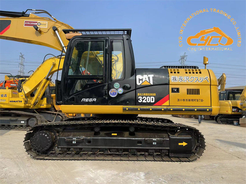 เครื่องขุด CAT ที่ใช้แล้ว พร้อมเครื่องฉีดเครื่องกล เครื่องขุด Caterpillar 320 ที่ใช้แล้ว