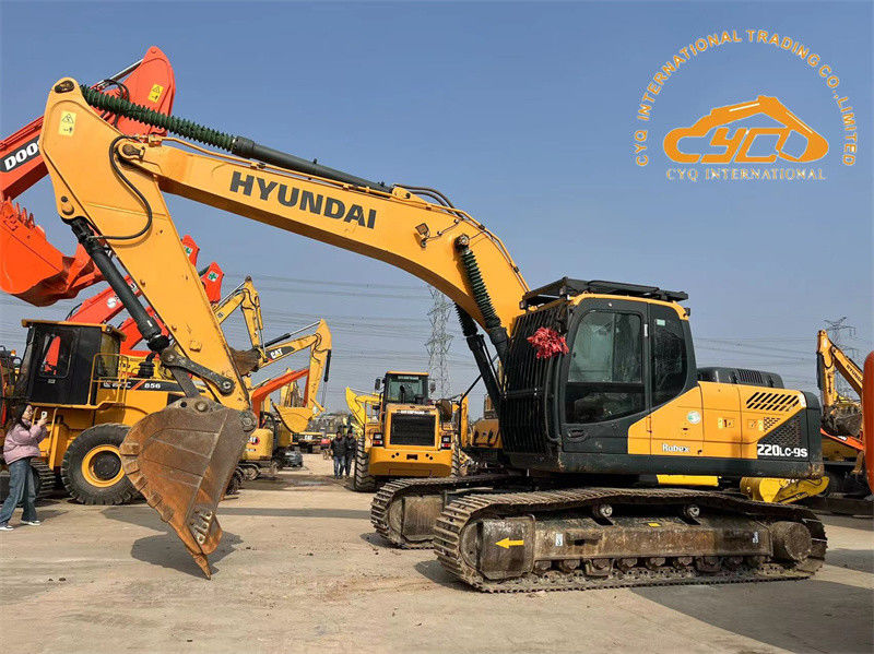 สีเดิมใช้ Hyundai 220LC-9S Excavator 22 ตัน มือสอง Hyundai 220 Digger