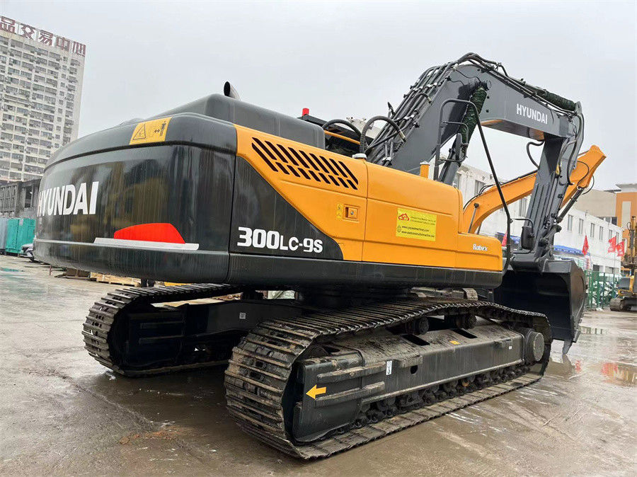 Hyundai R300LC-9S เครื่องขุดไฮดรอลิกมือสองสําหรับการก่อสร้าง การเหมืองแร่ น้ําหนัก 30 ตัน