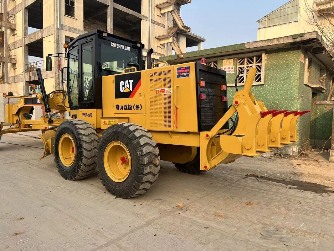140H เครื่องคัดกรองเครื่องยนต์ Caterpillar มือสอง สภาพดี
