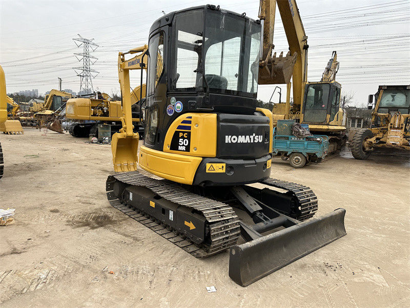 เครื่องขุดขนาดเล็ก 5 ตัน เครื่องขุดญี่ปุ่น Komatsu PC50MR-2