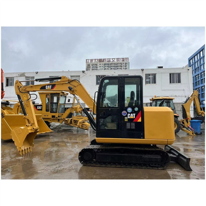 เครื่องขุดขนาดเล็ก CAT 305.5E2 เครื่องขุดไฮดรอลิกมือสอง น้ําหนัก 5 ตัน