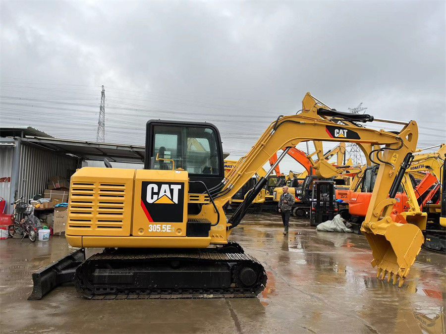 เครื่องขุดขนาดเล็ก CAT 305.5E2 เครื่องขุดไฮดรอลิกมือสอง น้ําหนัก 5 ตัน