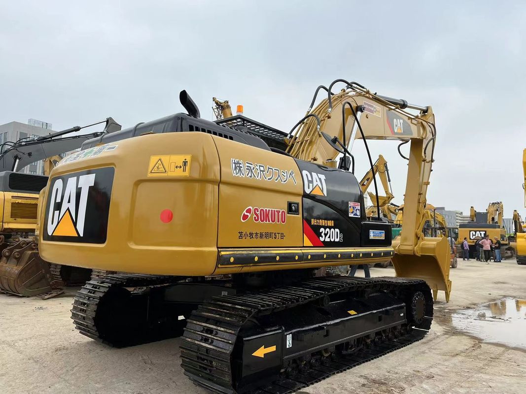 500-2000 ชั่วโมง ใช้ Caterpillar 320D2 Excavator ไม่มีการรั่วน้ํามัน
