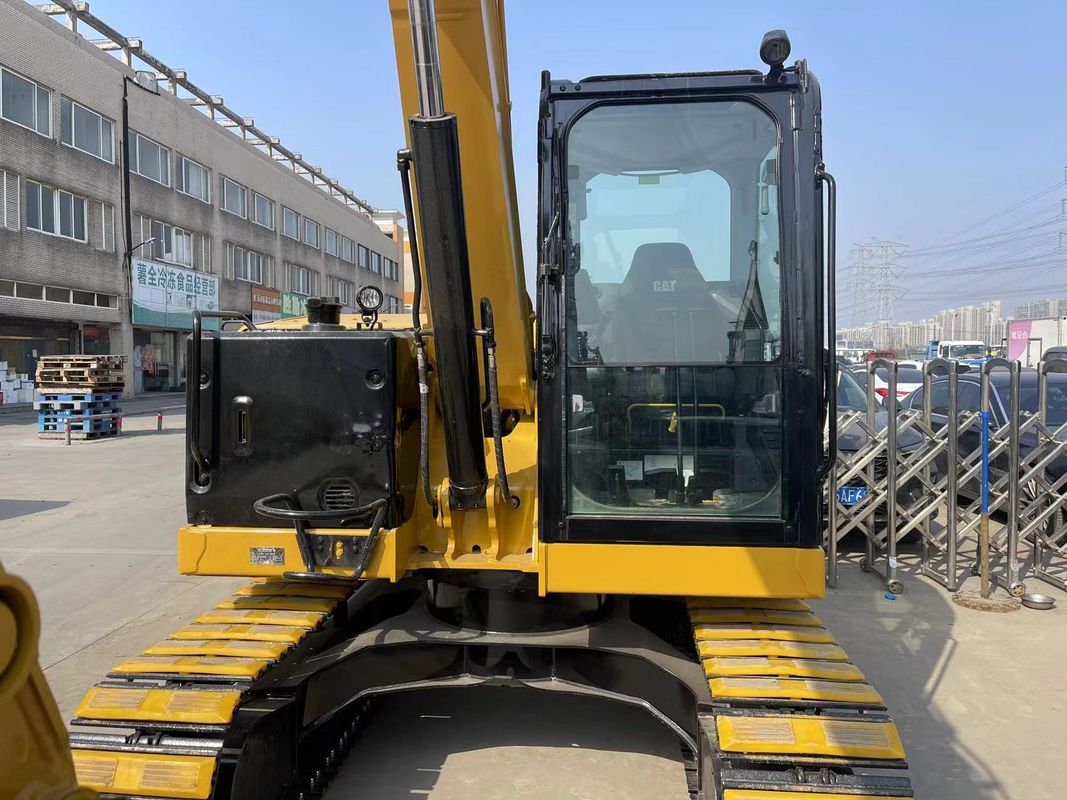 ใช้ Caterpillar 307.5 Excavator 0.33 M3 ความจุของถัง สําหรับโครงการก่อสร้าง