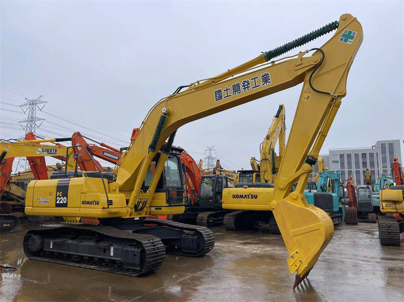 Komatsu PC220-8 เครื่องขุดญี่ปุ่นมือสอง เครื่องขุดไฮดรอลิกขนาดกลางที่มีประสิทธิภาพสูง
