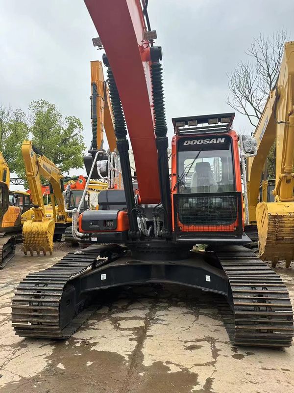 เครื่องขุด Doosan ของแท้ ใช้ เครื่องขุด Doosan DX300LC เครื่องขุดขนาดใหญ่