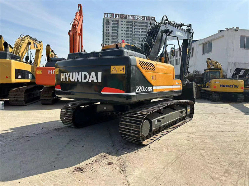 รถขุด Hyundai R220LC-9S มือสอง 22 ตัน เกาหลี รถขุดเหมืองแร่ Hyundai 220 มือสอง