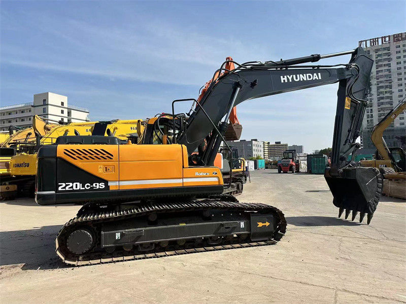 รถขุด Hyundai R220LC-9S มือสอง 22 ตัน เกาหลี รถขุดเหมืองแร่ Hyundai 220 มือสอง