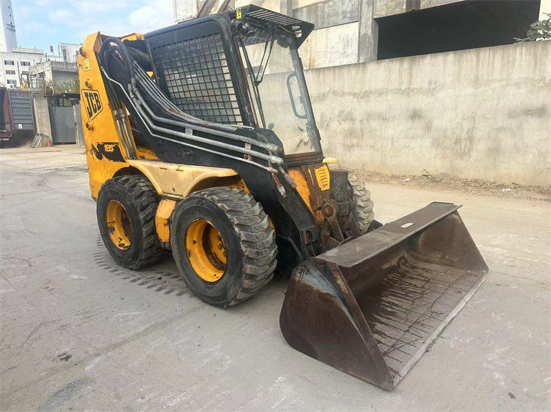 ใช้ JCB 185 มินิสกิดโหลด JCB 175 มินิล้อโหลด สกิดสเตียร์โหลด