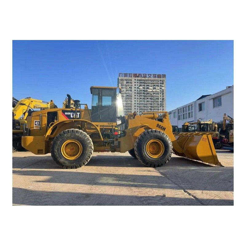 เครื่องบรรทุกล้อ CAT 966H มือสอง เครื่องบรรทุกด้านหน้า CAT 966 ที่มีเครื่องยนต์ดีเซลแรง