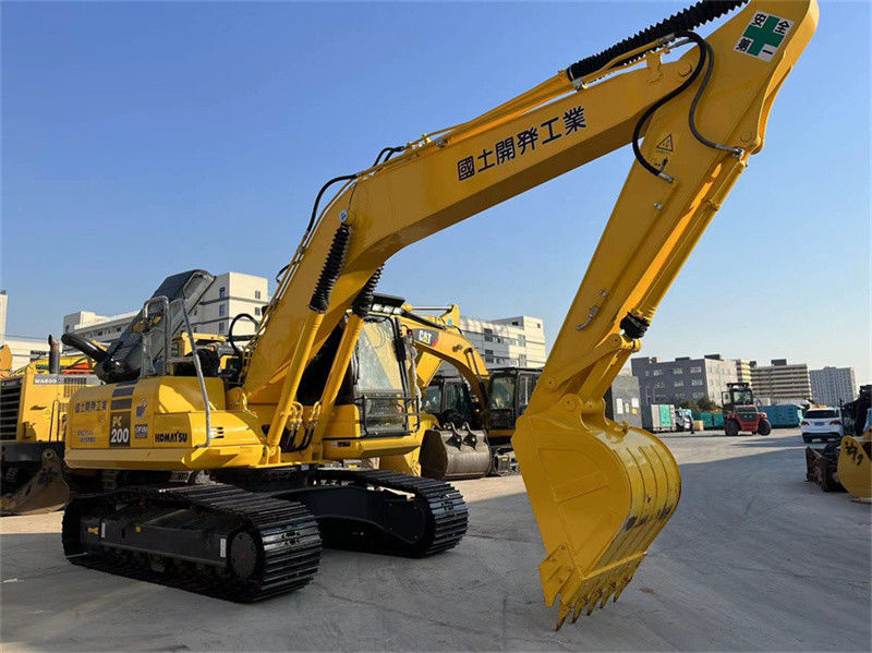 ขายร้อน รถขุดมือสองญี่ปุ่น 20 ตันใช้ Komatsu PC200-8N1 รถขุดมือสอง PC220 PC210