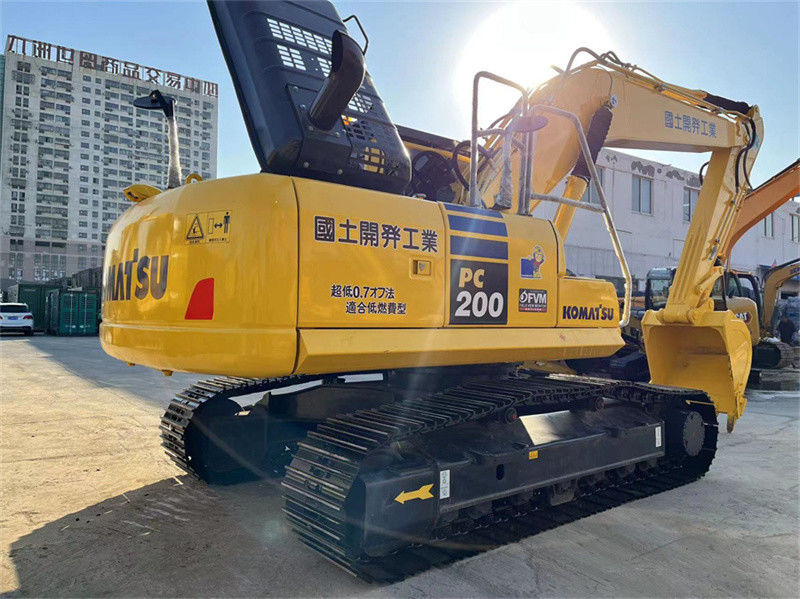 ขายร้อน รถขุดมือสองญี่ปุ่น 20 ตันใช้ Komatsu PC200-8N1 รถขุดมือสอง PC220 PC210
