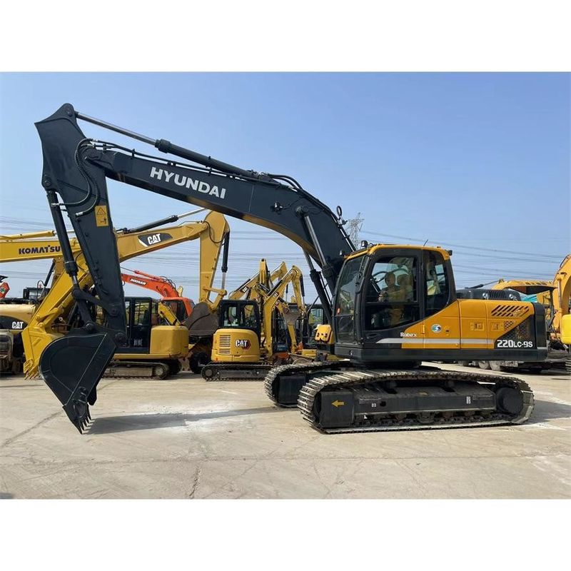 เครื่องขุดน้ําหนัก Hyundai R220 9S ขนาดรวม 9.55m*2.99m*3.08m