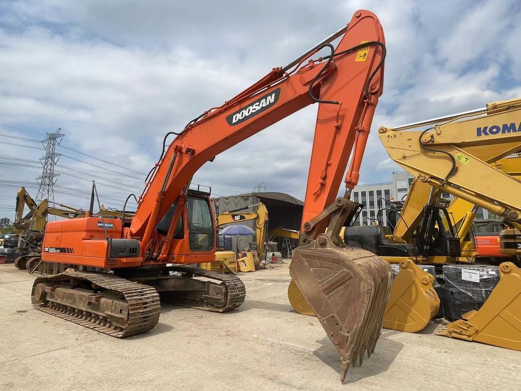 ค้นหาคู่ที่สมบูรณ์แบบของคุณ ใช้ Doosan DX225LCA เครื่องขุด 22 ตัน สภาพดีเยี่ยม
