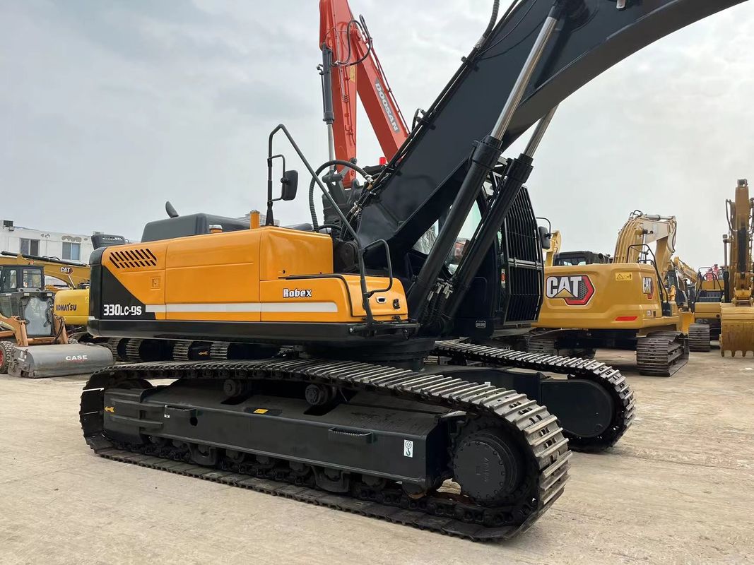 330LC-9S เครื่องขุดมือสอง พลังงานเครื่องยนต์ 210 KW สําหรับการทํางานที่เรียบร้อยและรวดเร็ว