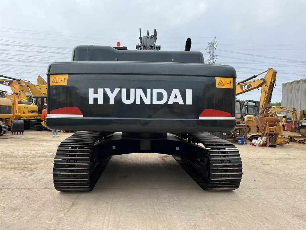 330LC-9S เครื่องขุดมือสอง พลังงานเครื่องยนต์ 210 KW สําหรับการทํางานที่เรียบร้อยและรวดเร็ว