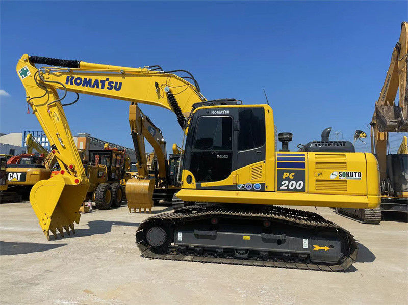 เครื่องขุดที่ใช้ในญี่ปุ่นราคาถูก Komatsu PC200-8 เครื่องขุดที่ใช้กับเส้นทาง 800 มม