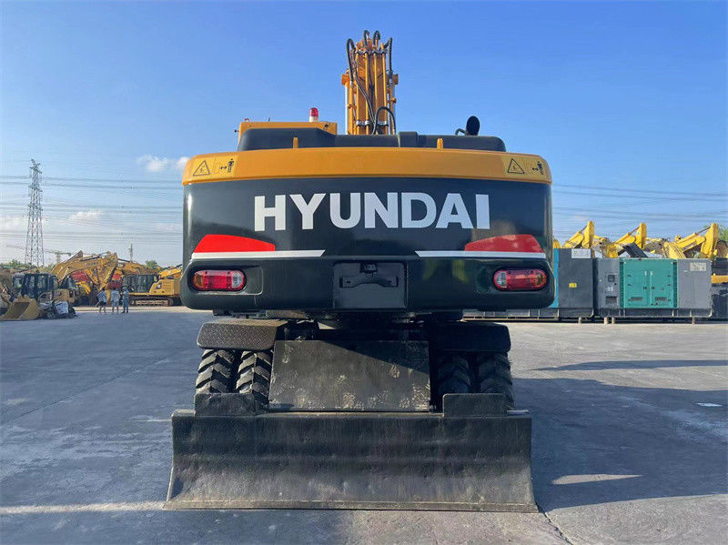20 ตัน เกาหลี รถขุดล้อ Hyundai R210W-9 รถขุดล้อ Hyundai 210
