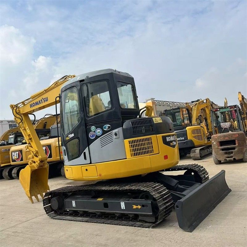 7.8 ตัน ญี่ปุ่น ใช้ Komatsu PC78us เครื่องขุดคราวน์ PC78US-6 เครื่องขุดเล็ก