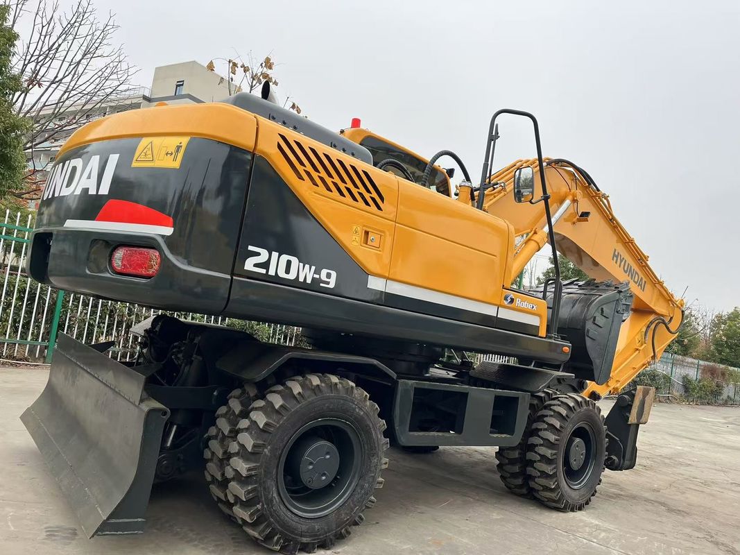 ขนย้ายชนิด Hyundai R210W-9 เครื่องขุดล้อมือสอง 21 ตัน เครื่องขุดล้อมือสอง Hyundai
