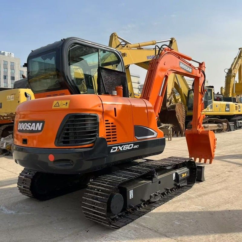อุปกรณ์ขุดขนาดเล็ก 6 ตัน Doosan DX60 สาเหตุเกาหลี