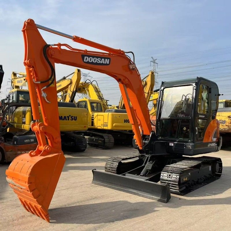 อุปกรณ์ขุดขนาดเล็ก 6 ตัน Doosan DX60 สาเหตุเกาหลี