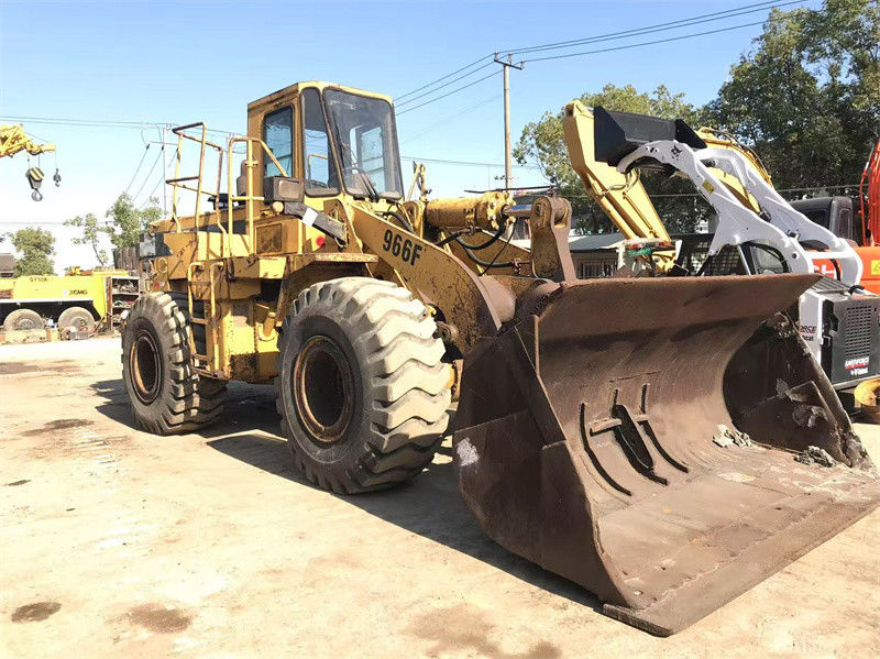 สีแท้ ใช้ CAT 966F เครื่องบรรทุกล้อมือสอง Caterpillar CAT 966 เครื่องบรรทุกด้านหน้า