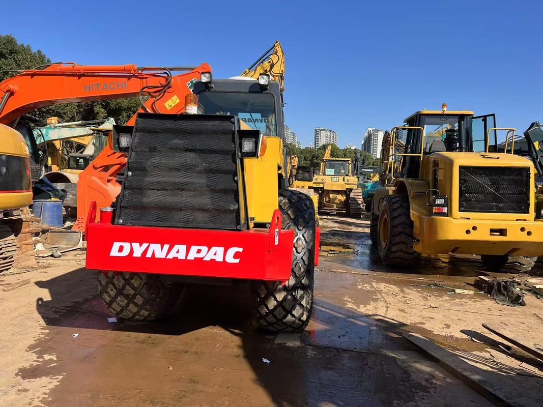 รถบดอัดถนน Dynapac CA30D Road Roller Compactor Dynapac CA30D Single-Drum Vibratory Roller