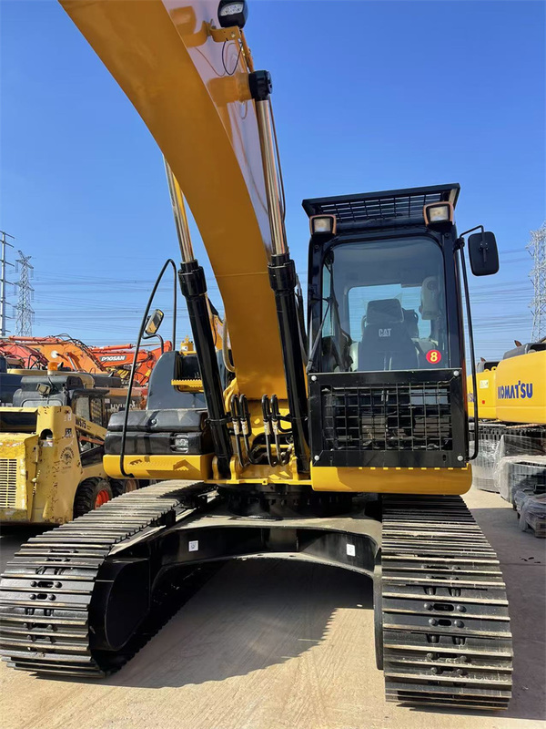 รถขุด CAT 320D มือสอง 20 ตัน รถขุด Caterpillar มือสอง พร้อมชั่วโมงการทำงานต่ำ