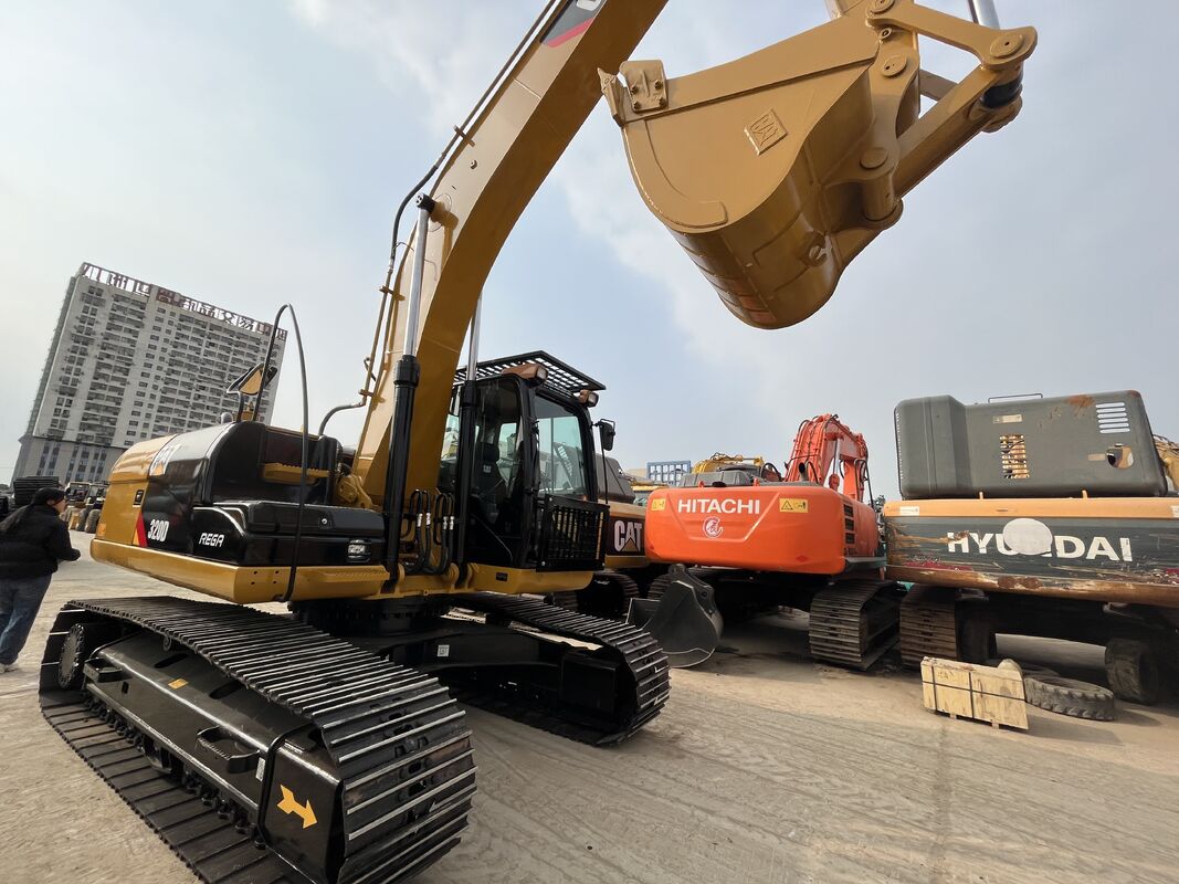 High Quality 20 Ton CAT 320D Crawler Excavator Used for Sale with Hydraulic Pump and Motor