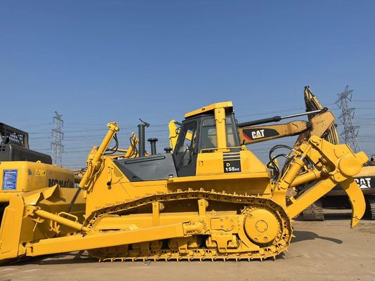 เครื่องยนต์ Komatsu D155AX-5 ที่ใช้แล้ว เครื่องยนต์ยนต์ยางยางยางยนต์ Komatsu D155A เครื่องยนต์บูลโดเซอร์