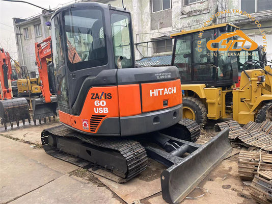 เครื่องขุดขนาดเล็กใช้งาน Hitachi ZX60USB เครื่องขุดขนาดเล็กใช้งาน 6 ตัน Hitachi ZX60 Crawler Excavator